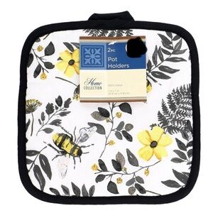 3/$16.00 Bee Pot Holders